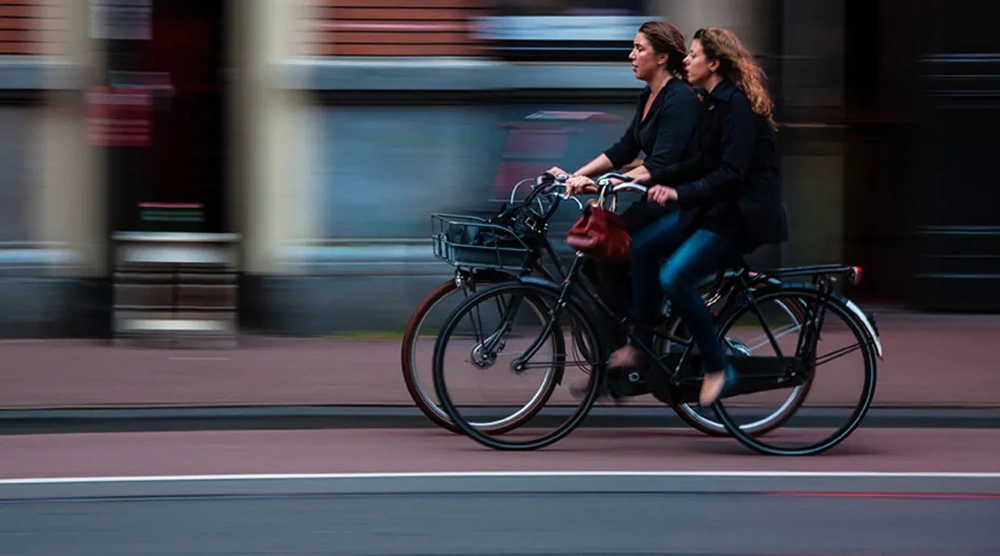 En forskningsstudie som genomförts i sju europeiska städer visar att aktiva transporter har stor betydelse för vår psykiska hälsa och hur friska vi känner oss. Allra flest hälsofördelar ger cykeln.