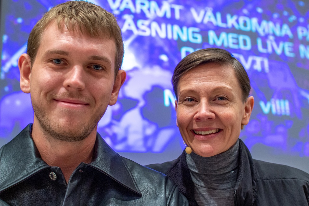 Partner manager Adam Holmstrand på Live Nation tillsammans med Karin Gunnarsson, tävlingsproducent för Melodifestivalen.