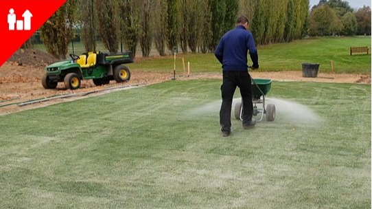 Représentation de la formation : 0034 - Renforcement des connaissances en agronomie et techniques d'entretien des surfaces sportives gazonnées