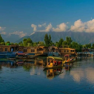 tourhub | MTA Destination Experts Pvt. Ltd. | Paradise On Earth - Ladakh And Kashmir 