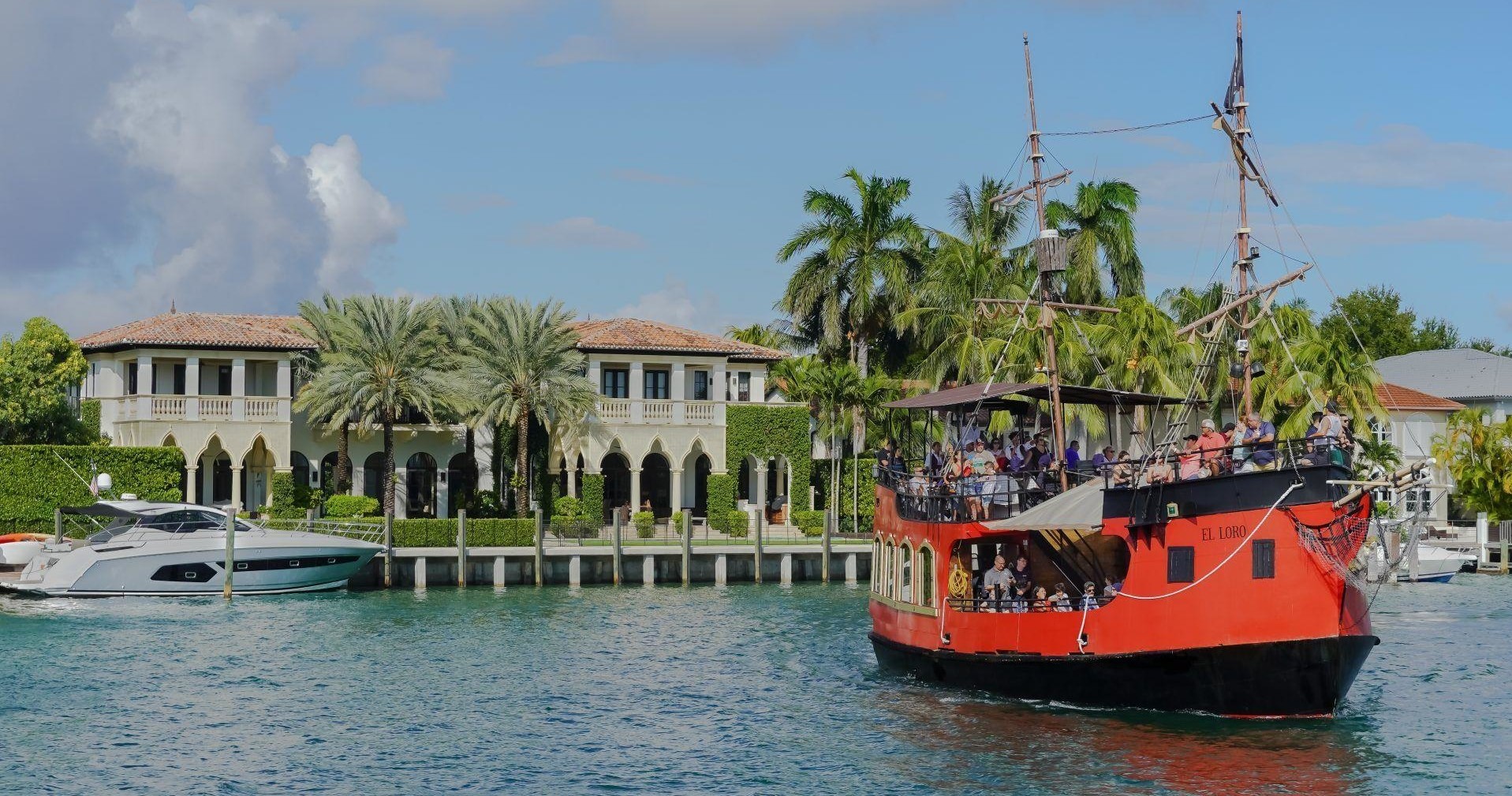 Paseo en Barco Pirata - Acomodações em Miami