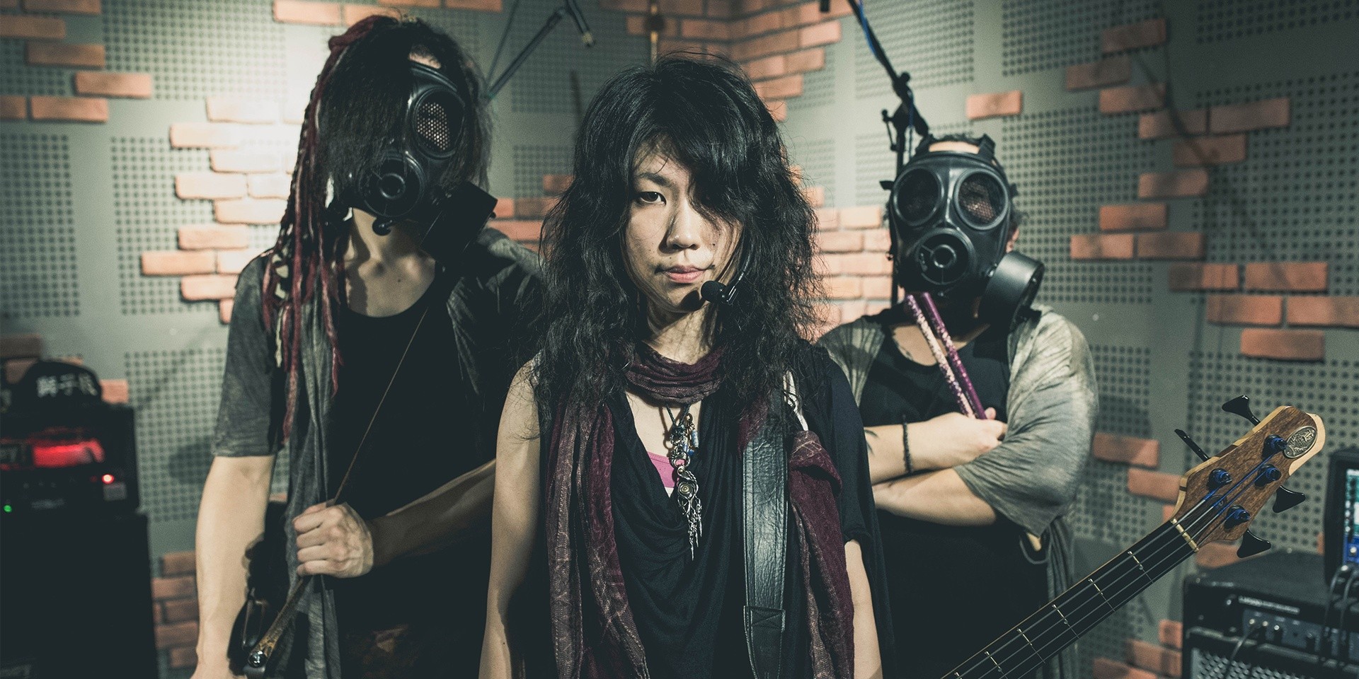 WATCH: Unclose perform 'Kyome' and 'Gunjyo' in The Music Parlour for Bandwagon Presents