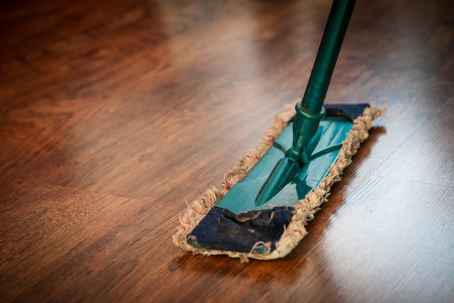 Mopping your floor with these 10 tips