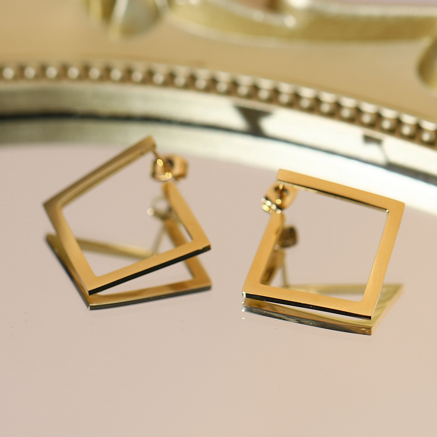 Hex Earrings - TOFÉ JEWELS | Flutterwave Store