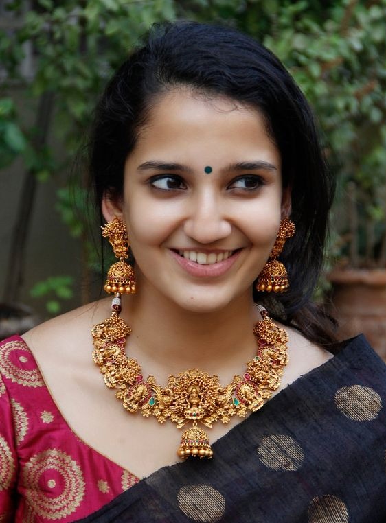 How to Look Good on Dipawali: Best 5 Jewellery You Must See