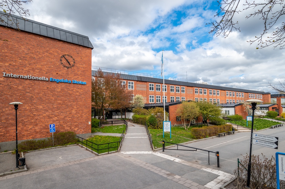 Exteriör av Engelska skolan i Gubbängen. Foto: Ingemar Edfalk.