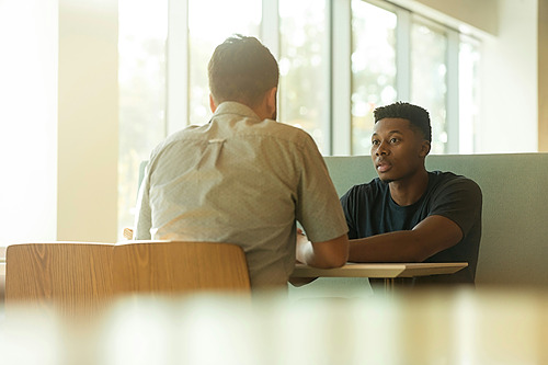 Représentation de la formation : Anglais niveau intermédiaire - préparation entretien de motivation