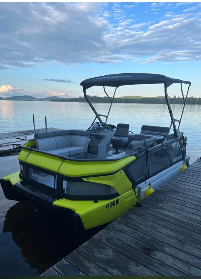 SeaDoo Cruiser Jet Pontoon from The Yards Marina (Up to 6 Passengers) image 2