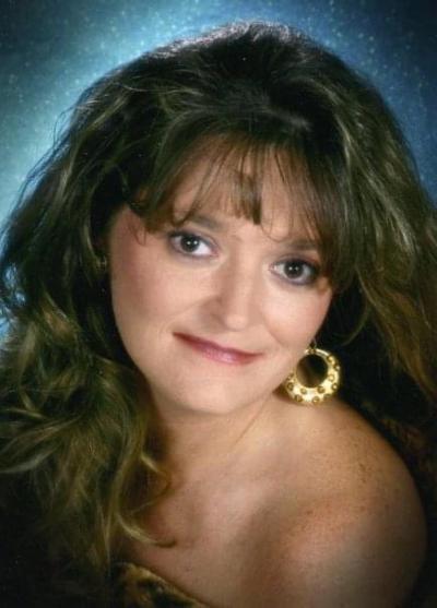 Lisa Morris Vaughan Profile Photo