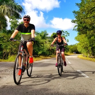 Cycle Cuba: East