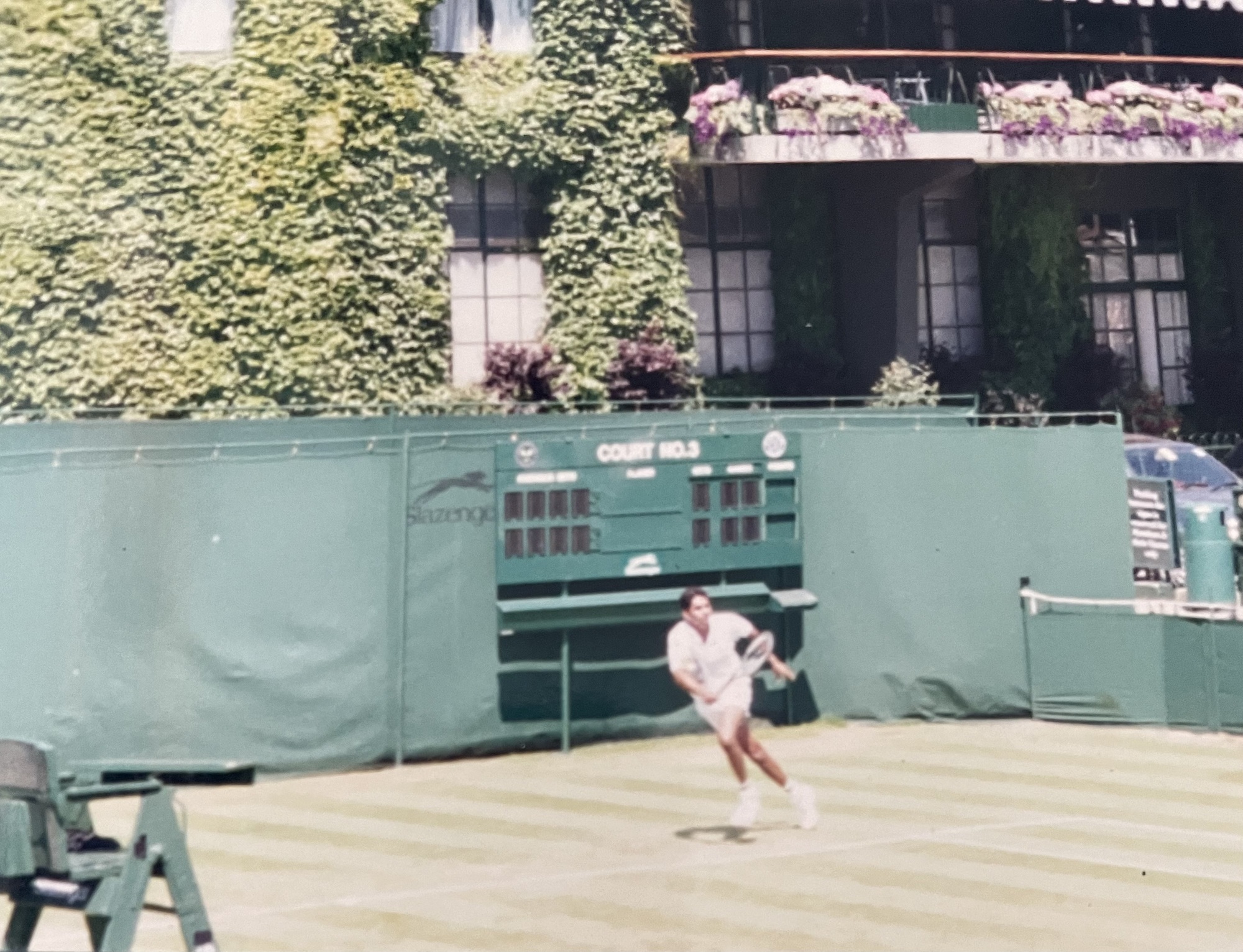 Geoff M. teaches tennis lessons in Sacramento, CA