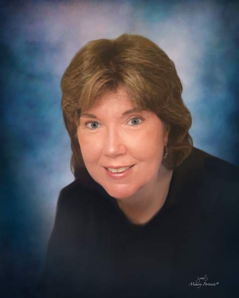 Suzanne Lynch Profile Photo