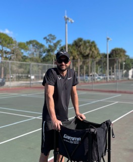 Sean C. teaches tennis lessons in Naples, FL