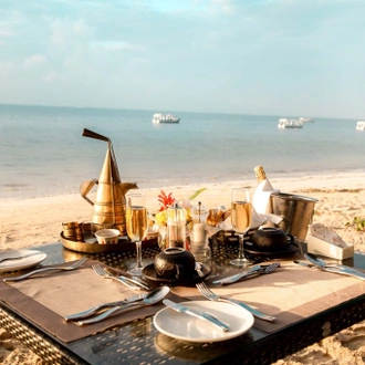 tourhub | Royal Private Safaris | 10 DAYS SAFARI WITH BEACH HOLIDAY 