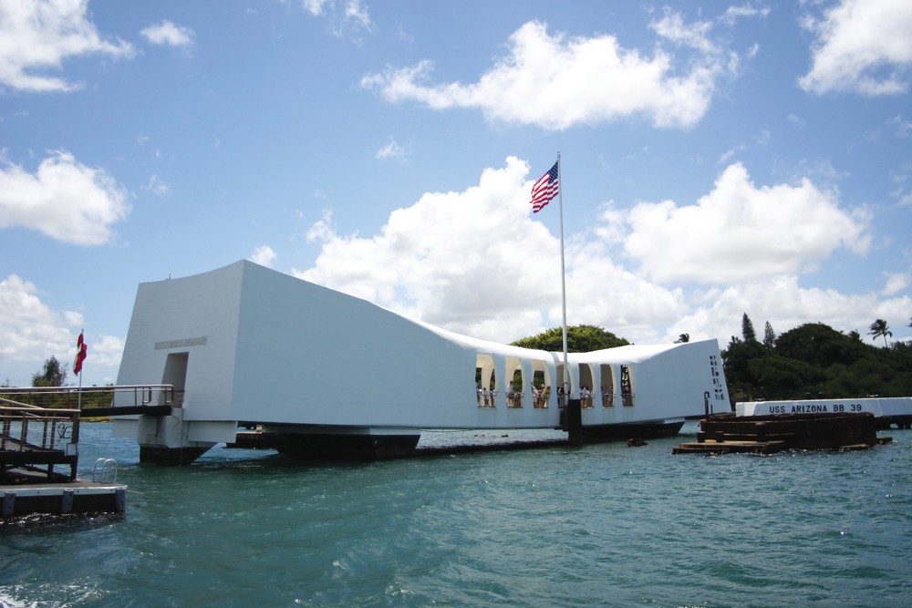 Arizona Memorial, Pearl Harbor and Honolulu City Highlights Tour (2B)