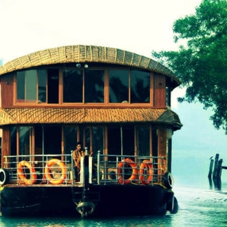 tourhub | Holidays At | Kerala Backwater With Exotic Beaches 