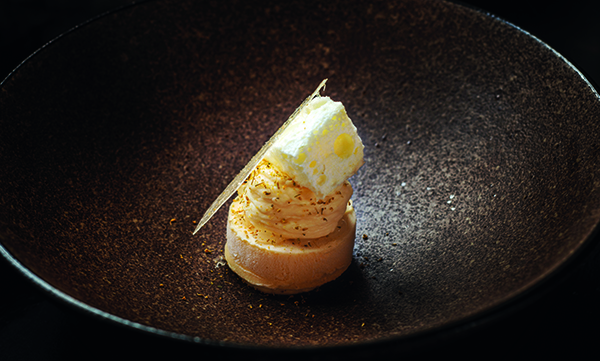 Welsh honey, yogurt, bay, fennel