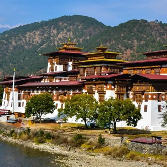 tourhub | Alpine Luxury Treks | Nepal Bhutan Tour 