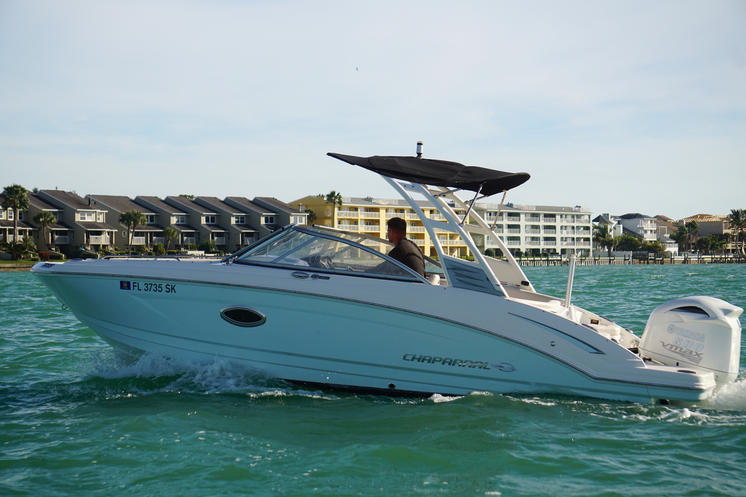 Luxury 24’ Deckboat