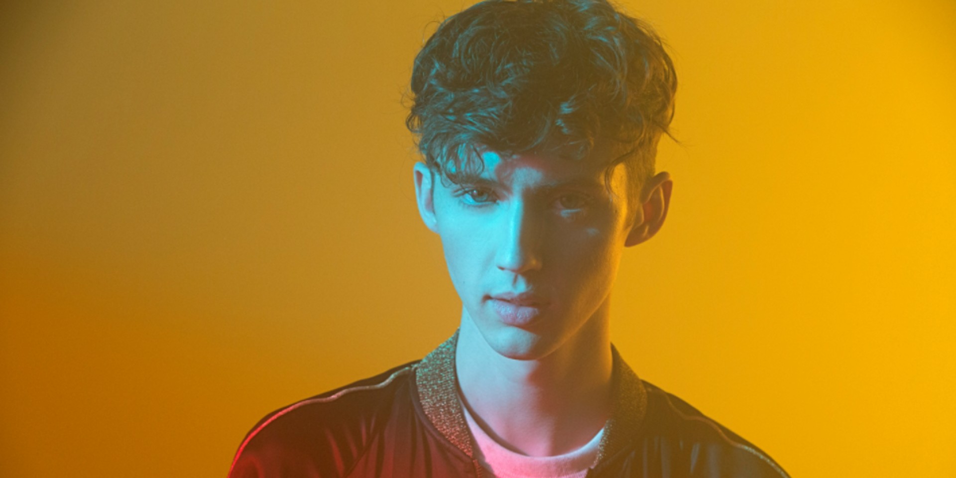Troye Sivan reportedly spotted at local Manila mall, fans have collective meltdown online