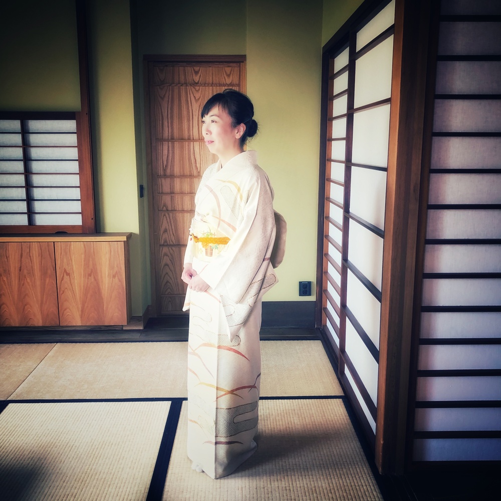 Mrs Noriko Seino, Waka Omi at Seikokan Onsen Ryokan in Japan, visiting Yasuragi.