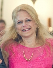 Debra Broetzmann Profile Photo