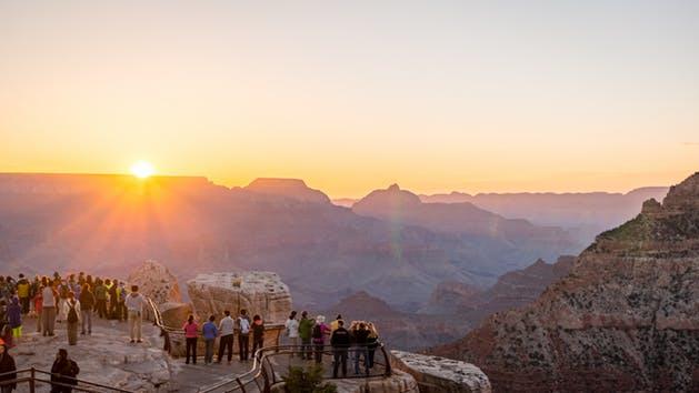 Grand Canyon Sunset Hummer Tour