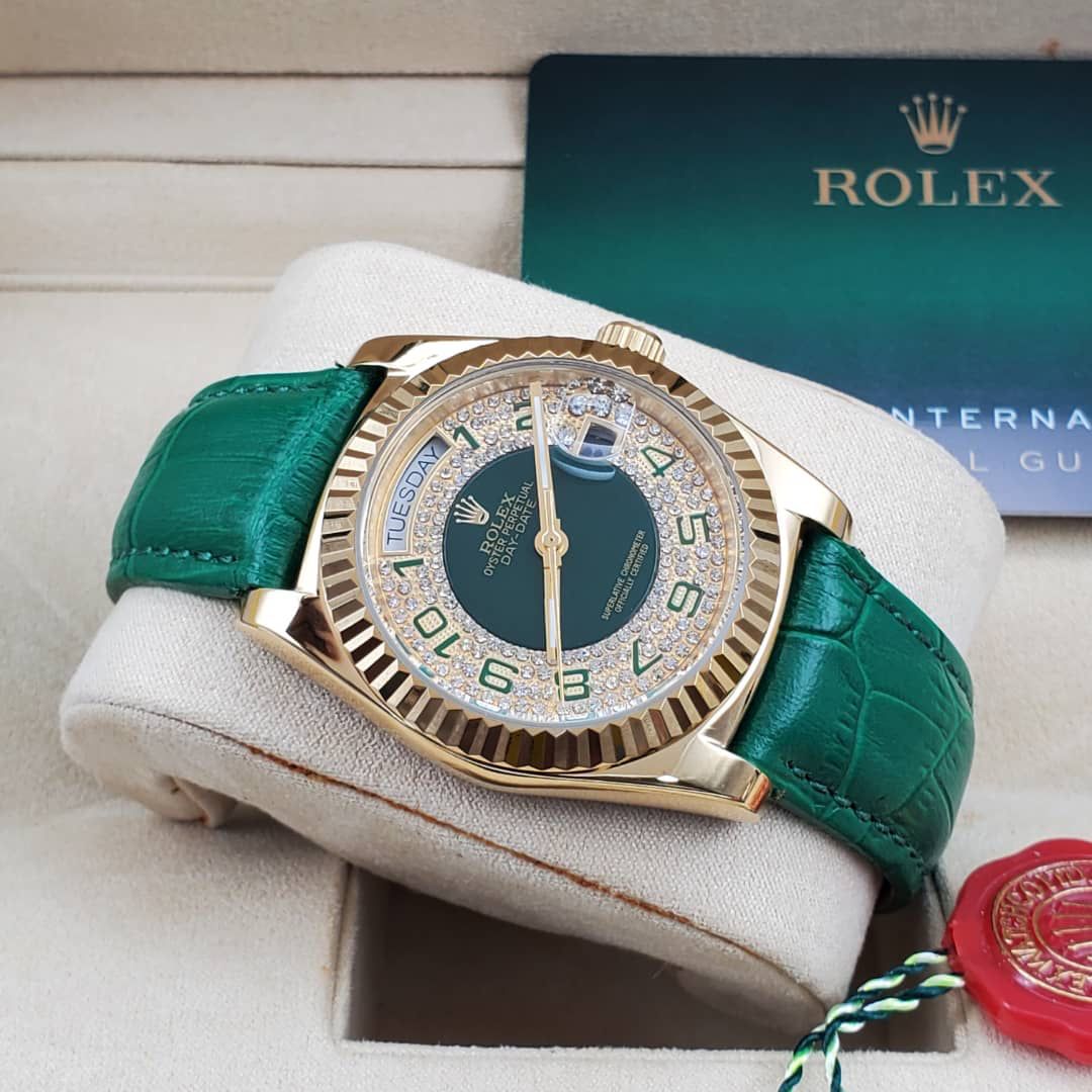 Rolex day hotsell date green leather