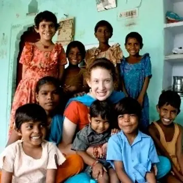 Teaching English Volunteer India