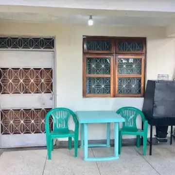 Volunteer house accommodation in Dar es salaam Tanzania
