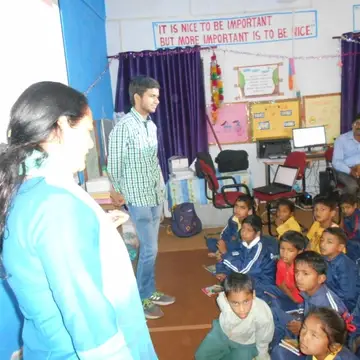 volunteering at primary school of uttrakhand