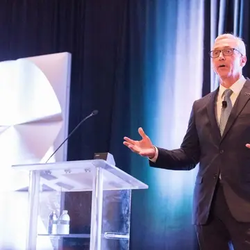 Dr. Drew speaking at 25th Annual OCD Conference