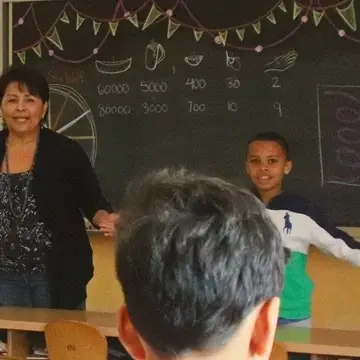 Sacramento Waldorf School's Second Grade Spanish Class with their teacher