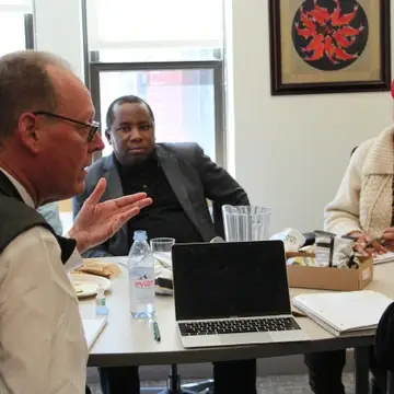 Paul Farmer meets with MMSc-GHD students