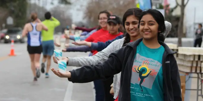Volunteer Opportunity: Cheer On Runners At Mile 5 Of The Austin Marathon!