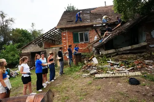 Volunteer in Croatia- community development in a postwar area affected by earthquakes in 2020