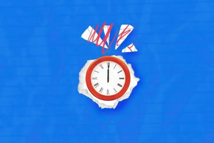 reloj con fondo azul