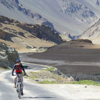 tourhub | SpiceRoads Cycling | Biking India's Nubra Valley 