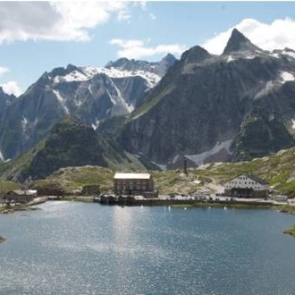 tourhub | UTracks | Grand Combin Hike 