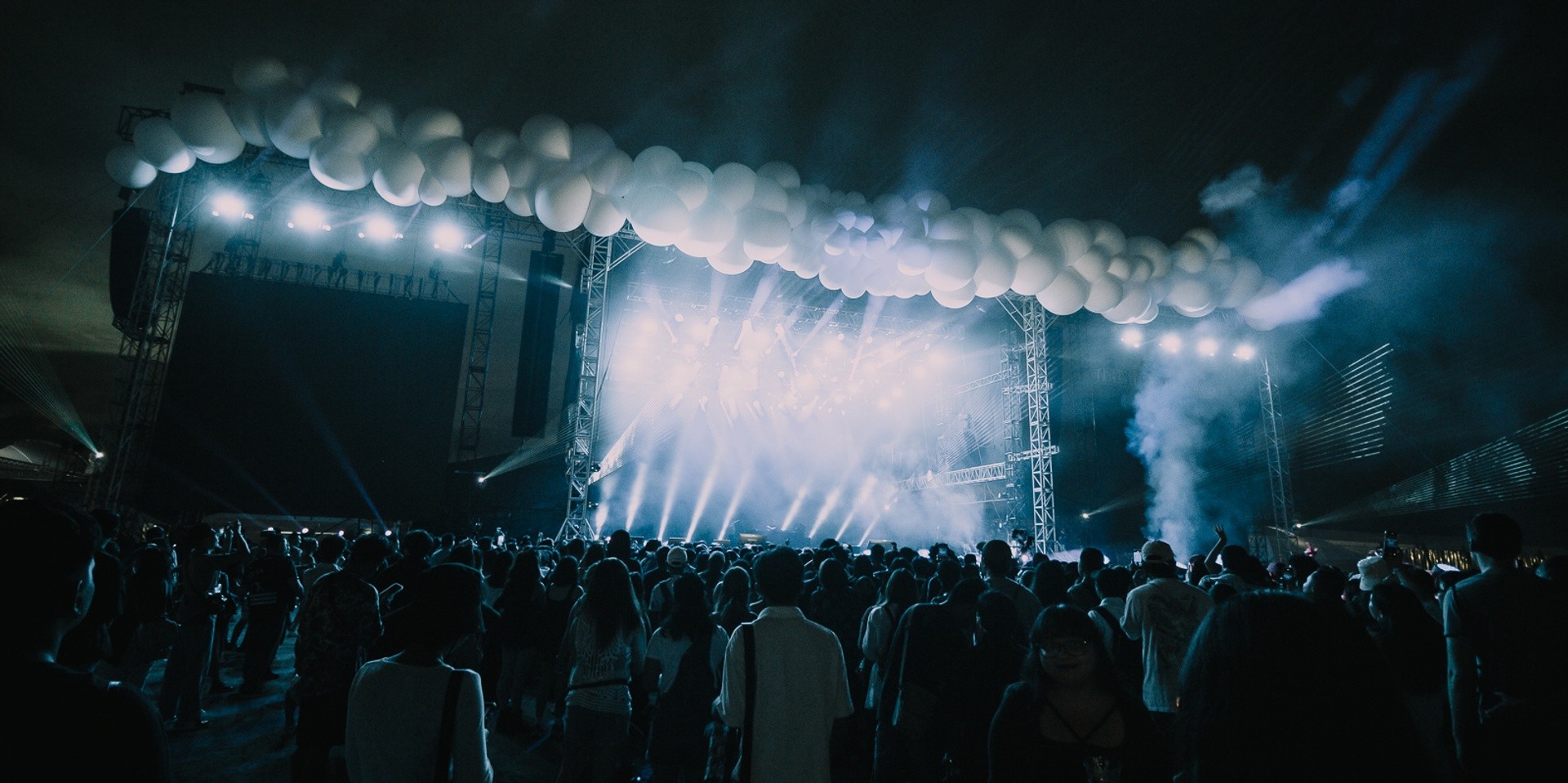 Head In The Clouds make their mark with NIKI, Rich Brian, eaJ, Jackson Wang, MILLI, ATARASHII GAKKO!, and more in first Manila edition — festival report