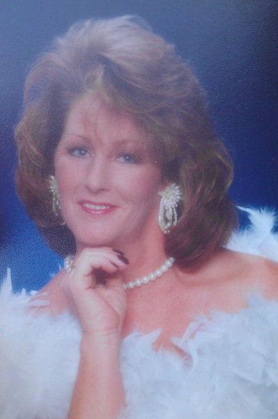 Cathy Howard, of Deer Lodge, TN Profile Photo