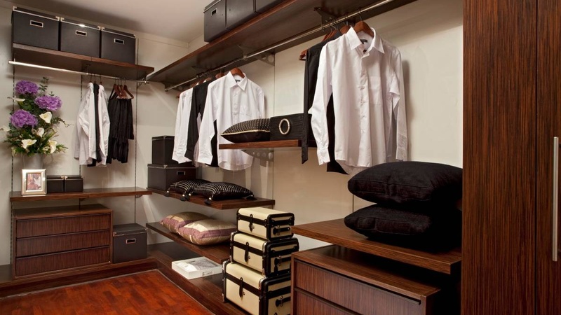 Walk-in Closets