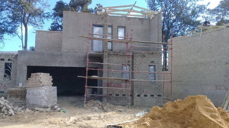Building progress exterior