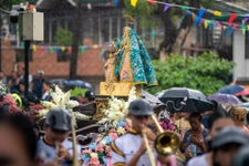 Thumbnail: Successful River and Street Pagoda Celebration for the Feast of Saint Anne