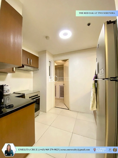3BR UNIT w/ PARKING FOR RENT at The Red Oak at Two Serendra , BGC
