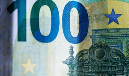 Als Jurist in der Finanzwelt: Berufseinstieg mit bis zu 130.000 Euro Jahresgehalt