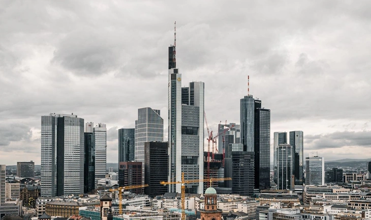 Goldman Sachs stellt in Frankfurt weiter Executive Directors ein