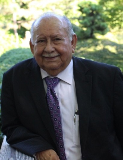Salvador R Garza Profile Photo