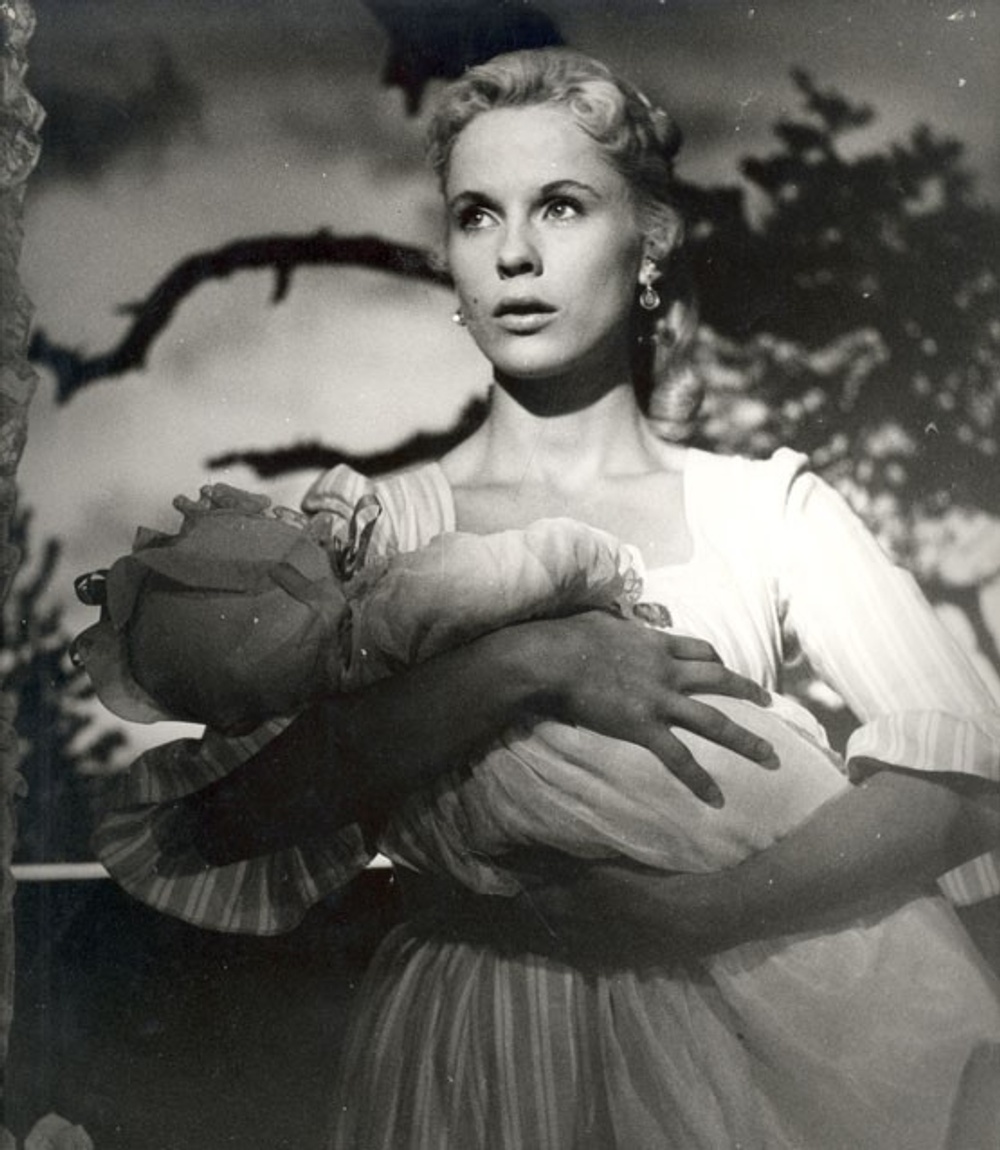 Bibi Andersson in Wild Strawberries (1957). Photo © SF Studios