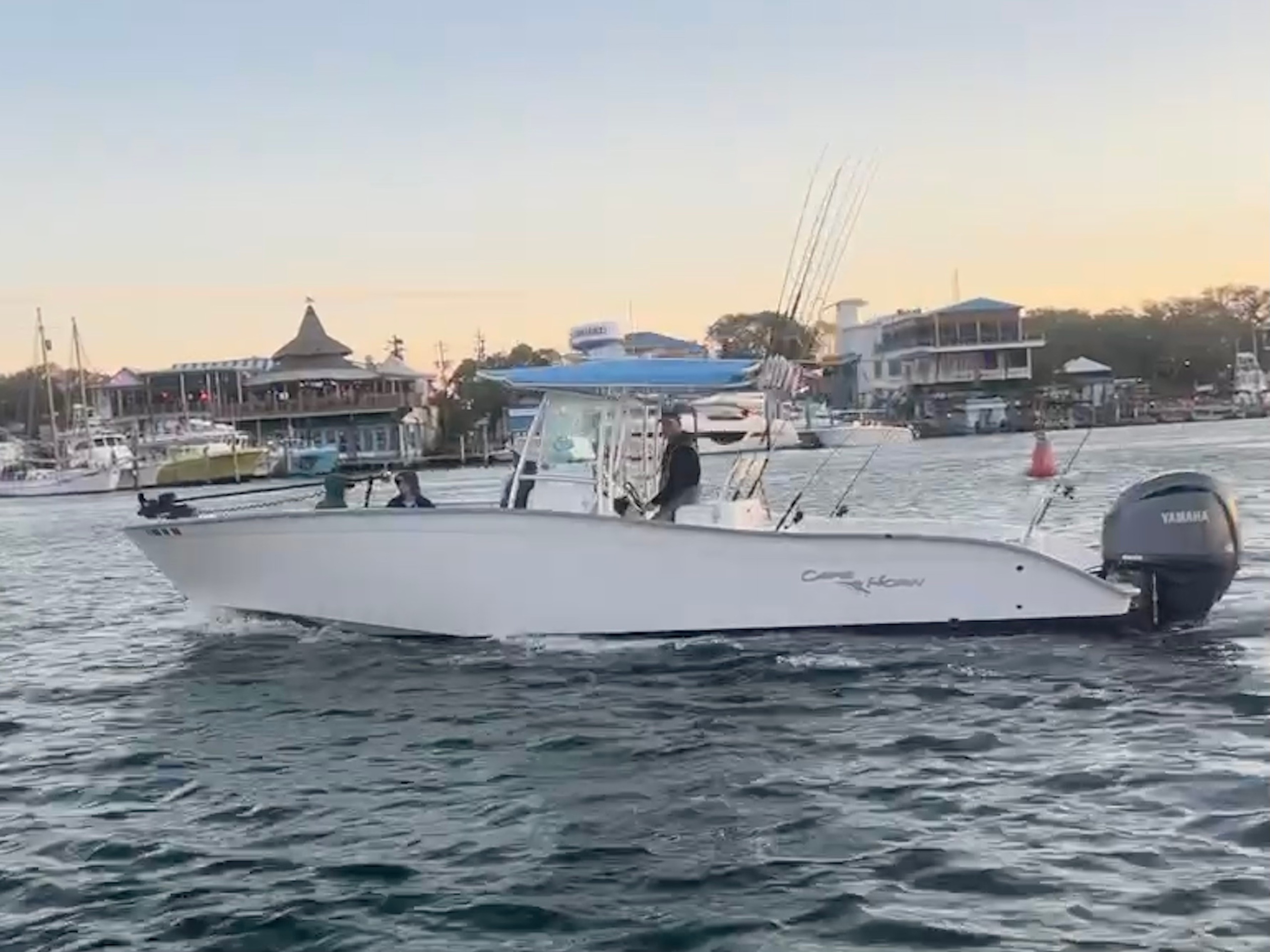 Inshore Gulf Charter - 31ft Cape Horn